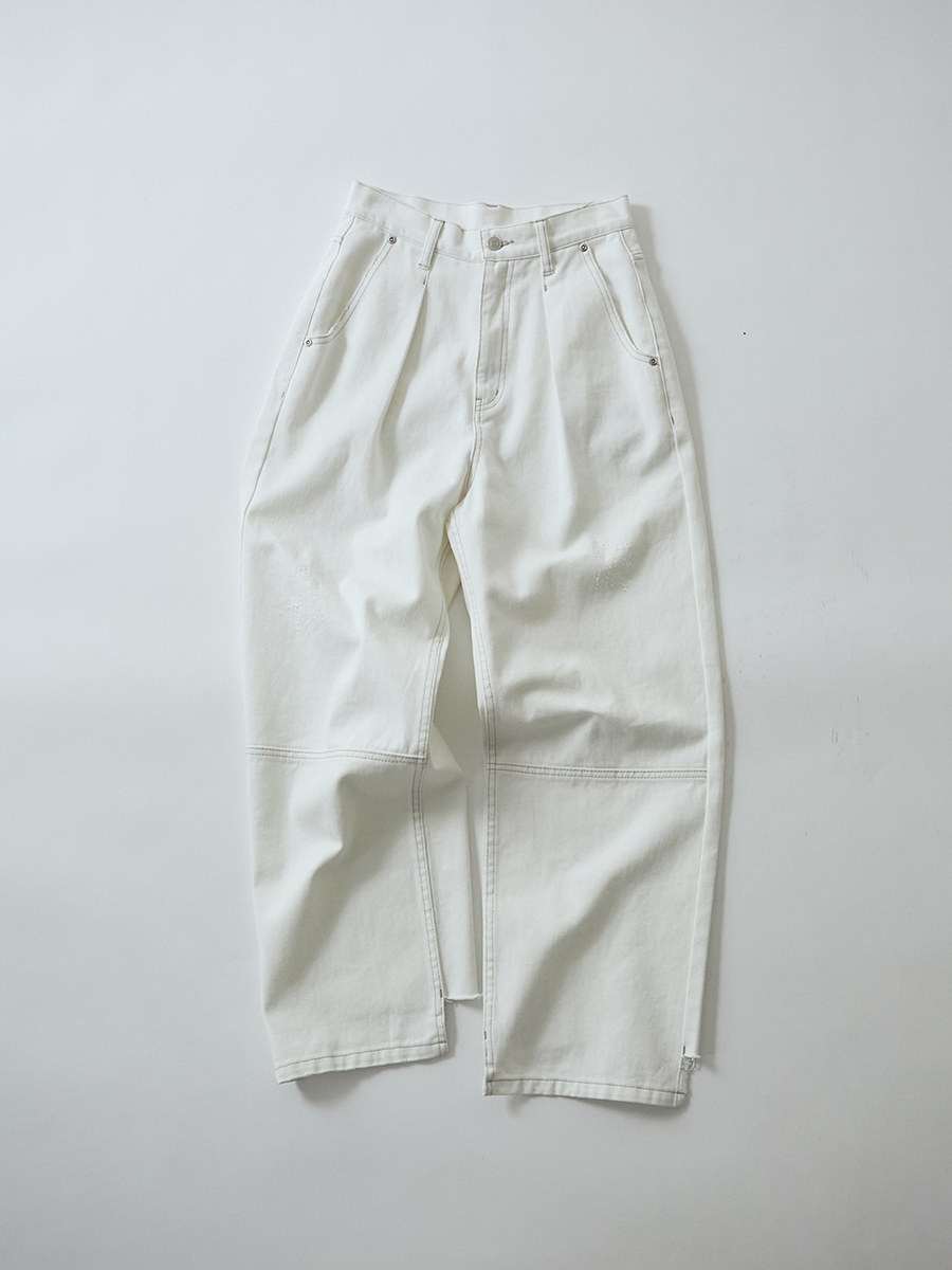 TUCK WIDE DENIM PANTS / PERSON & PEOPLE ONLINE STORE