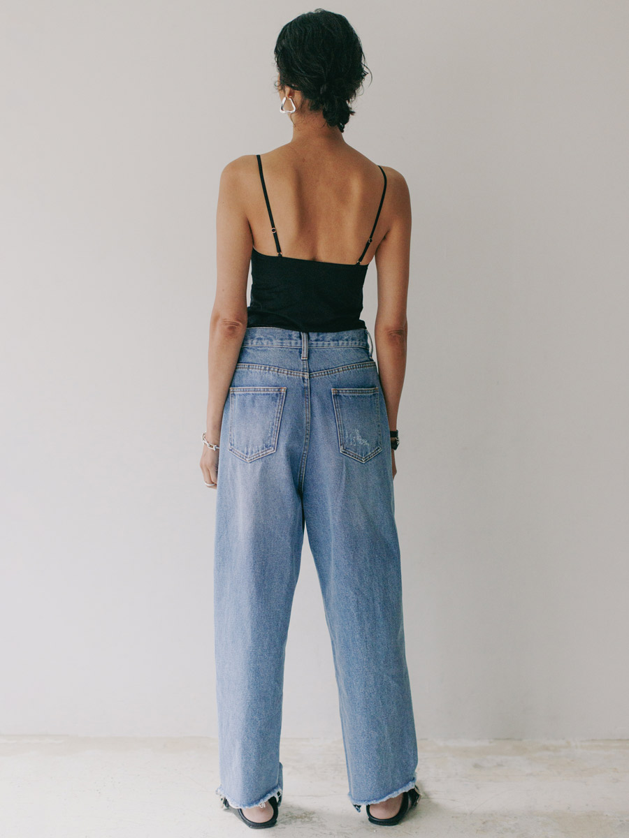 値下げ 新品 YENN TUCK WIDE DENIM PANTS デニム パンツ デニム